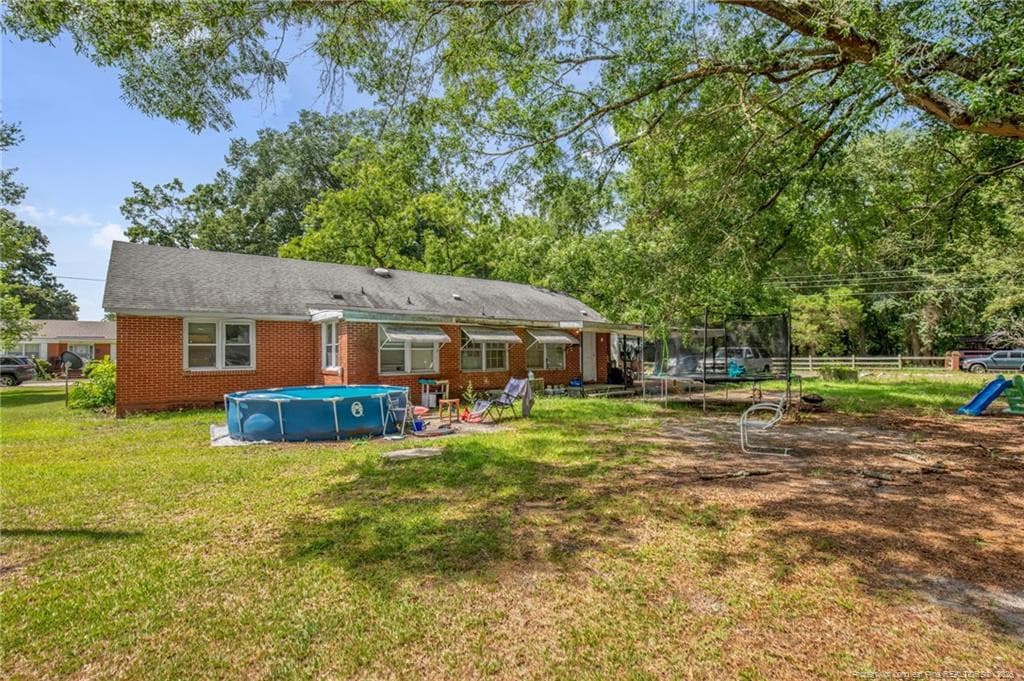 Photo 2 - 318 N Elm Street N, Maxton, NC 28364, Maxton