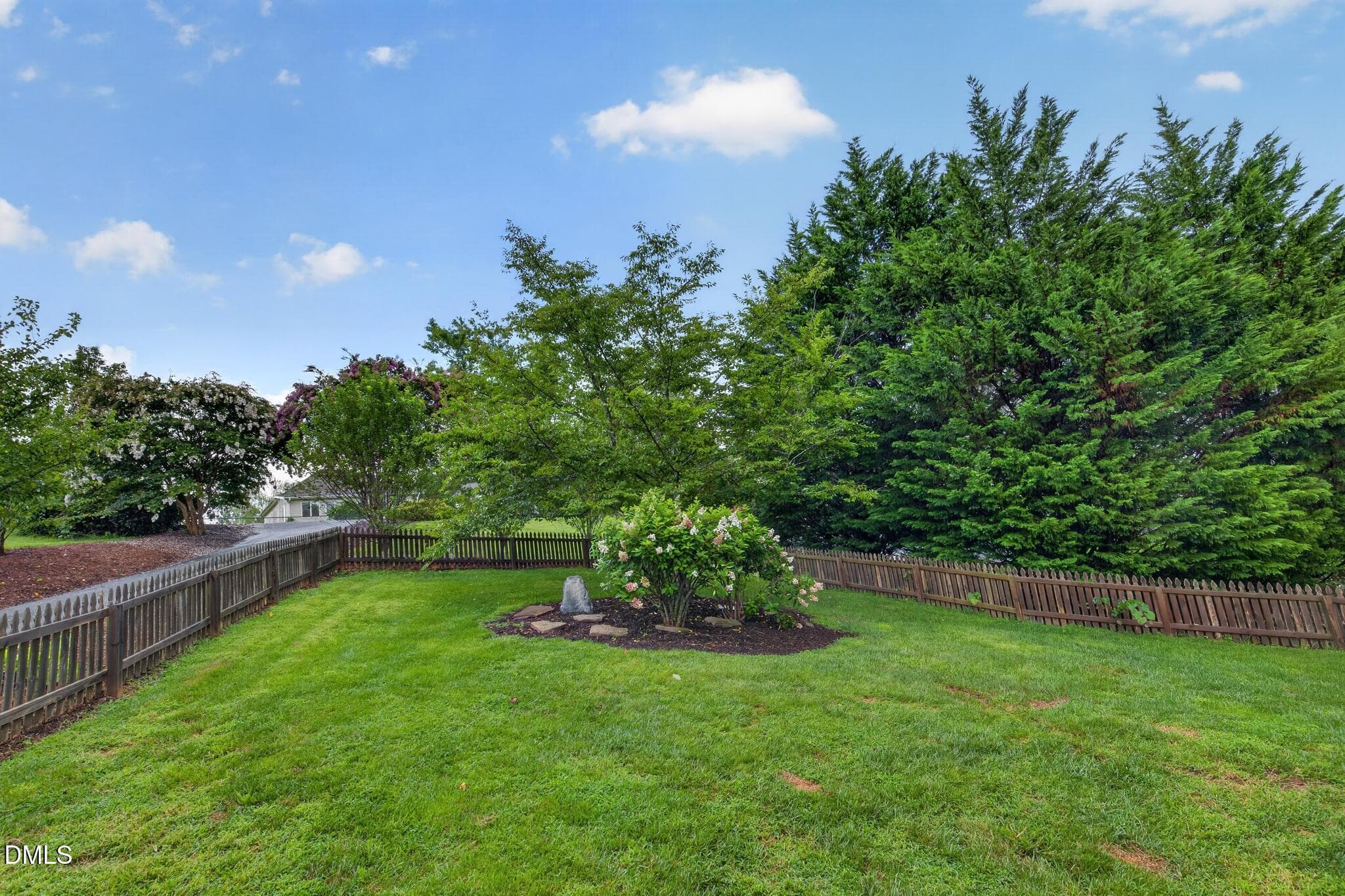 04_15_Briar_Ridge_Drive-Exterior-5991 - 15 Briar Ridge Drive, Fairview, NC 28730, Fairview