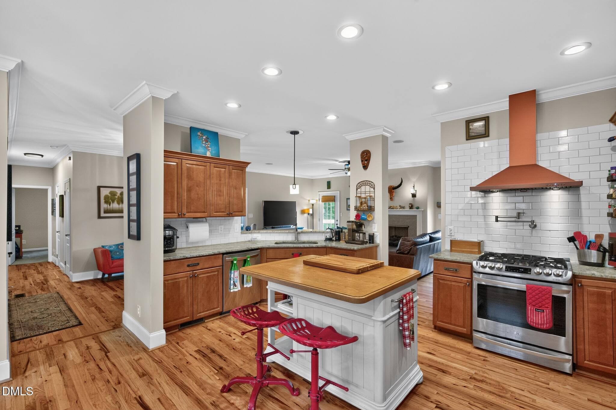 12_15_Briar_Ridge_Drive-Kitchen-0556 - 15 Briar Ridge Drive, Fairview, NC 28730, Fairview