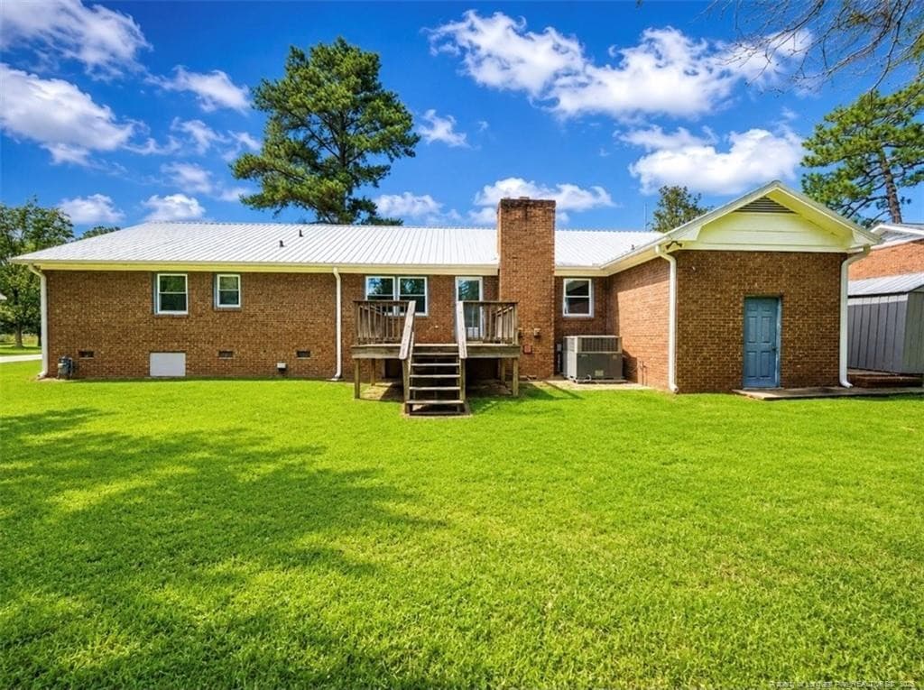 Digital enhanced grass - 2331 Colgate Drive, Fayetteville, NC 28304, Fayetteville