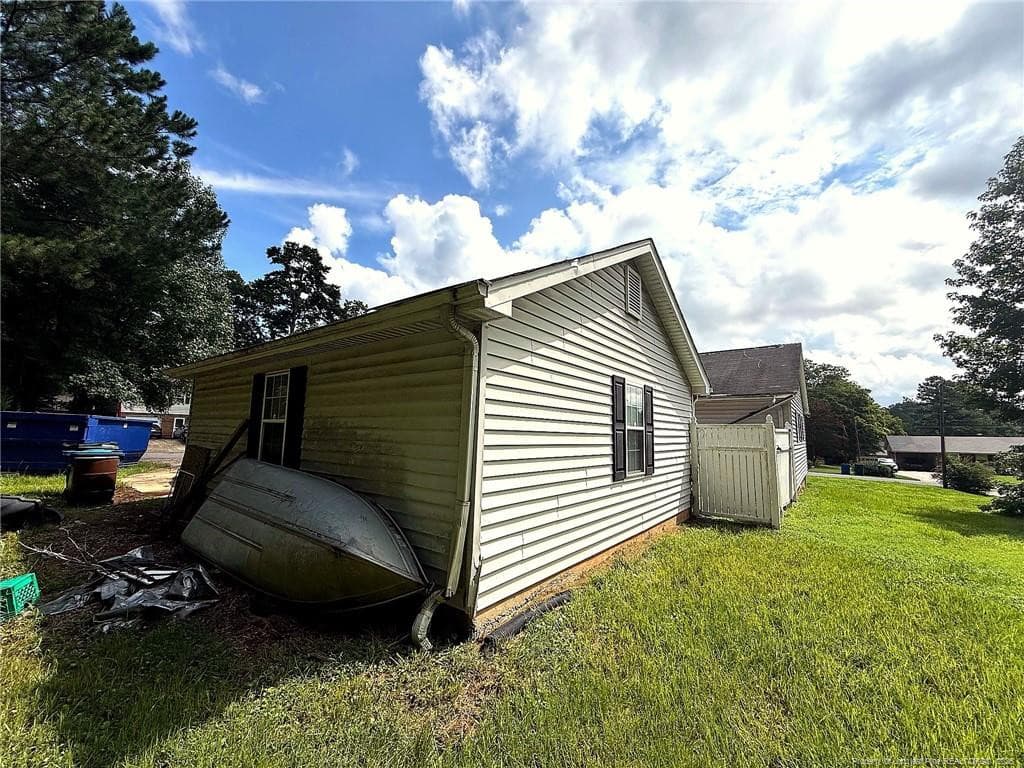 Photo 4 - 4919 Mandel Road, Durham, NC 27712, Durham