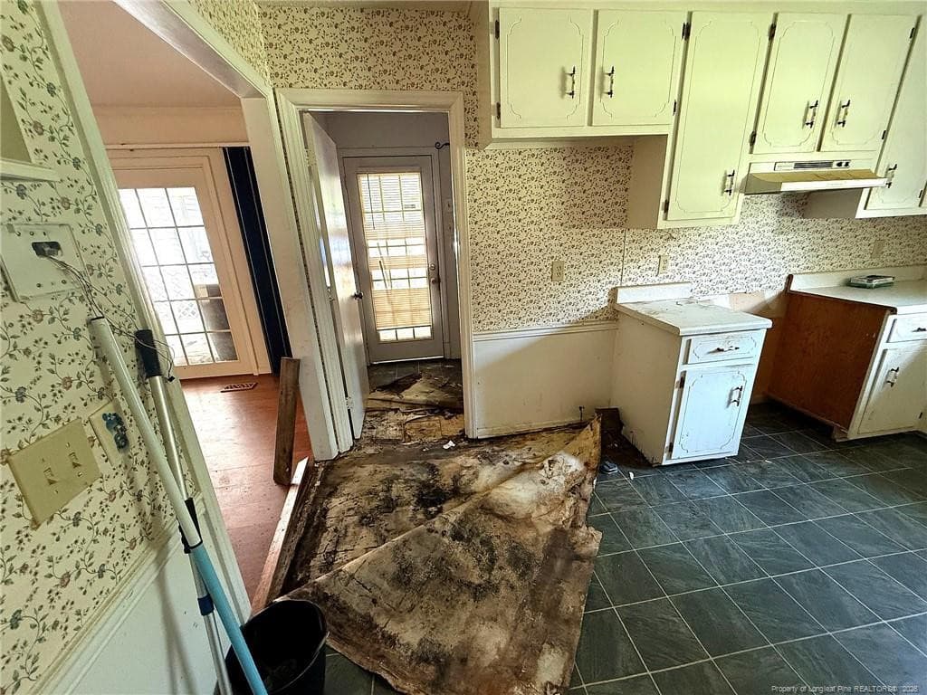 Photo 11 - 4919 Mandel Road, Durham, NC 27712, Durham