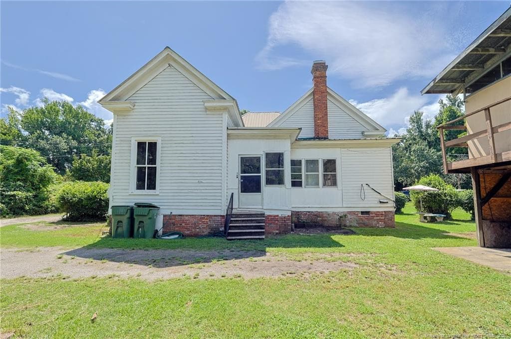 Photo 21 - 307 McCaskill Avenue, Maxton, NC 28364, Maxton