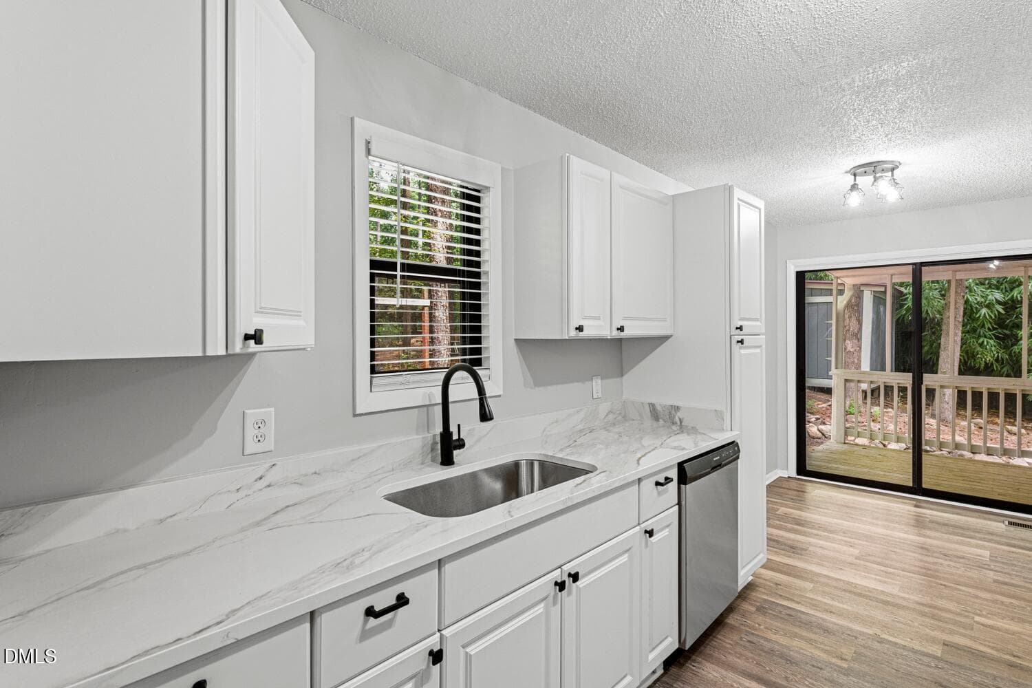 Kitchen - 70 Willow Way, Chapel Hill, NC 27516, Chapel Hill