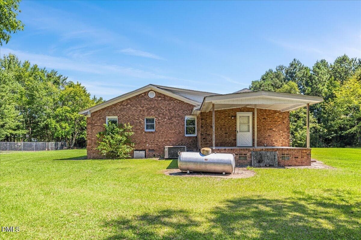 41-1330 E Hanrahan Rd - 1330 E Hanrahan Road, Ayden, NC 28513, Ayden