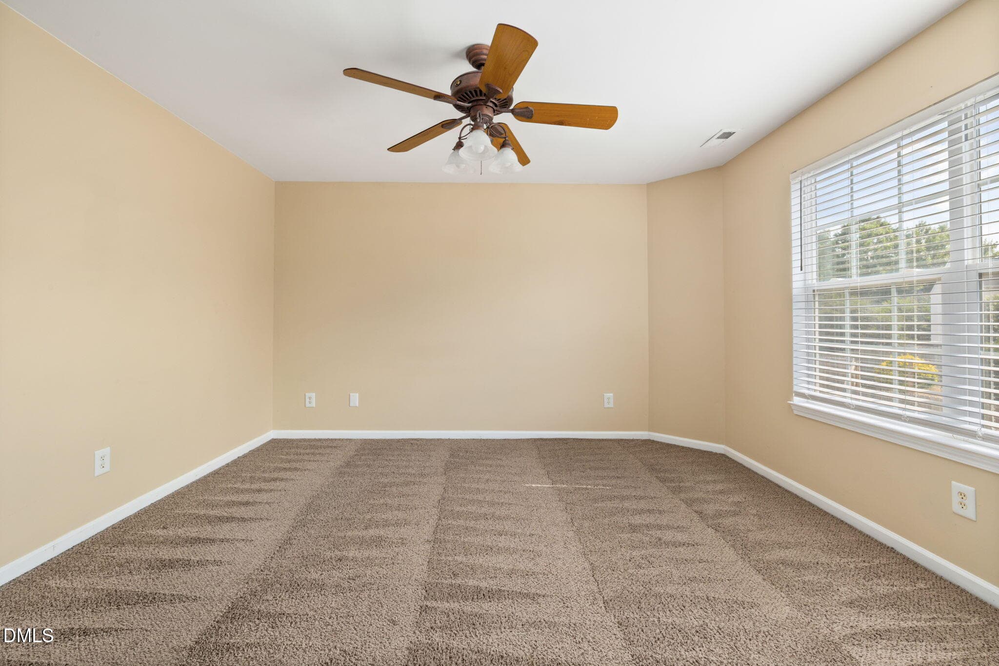 22-web-or-mls-DX3A5811 - 1524 Clover Ridge Court, Raleigh, NC 27610, Raleigh