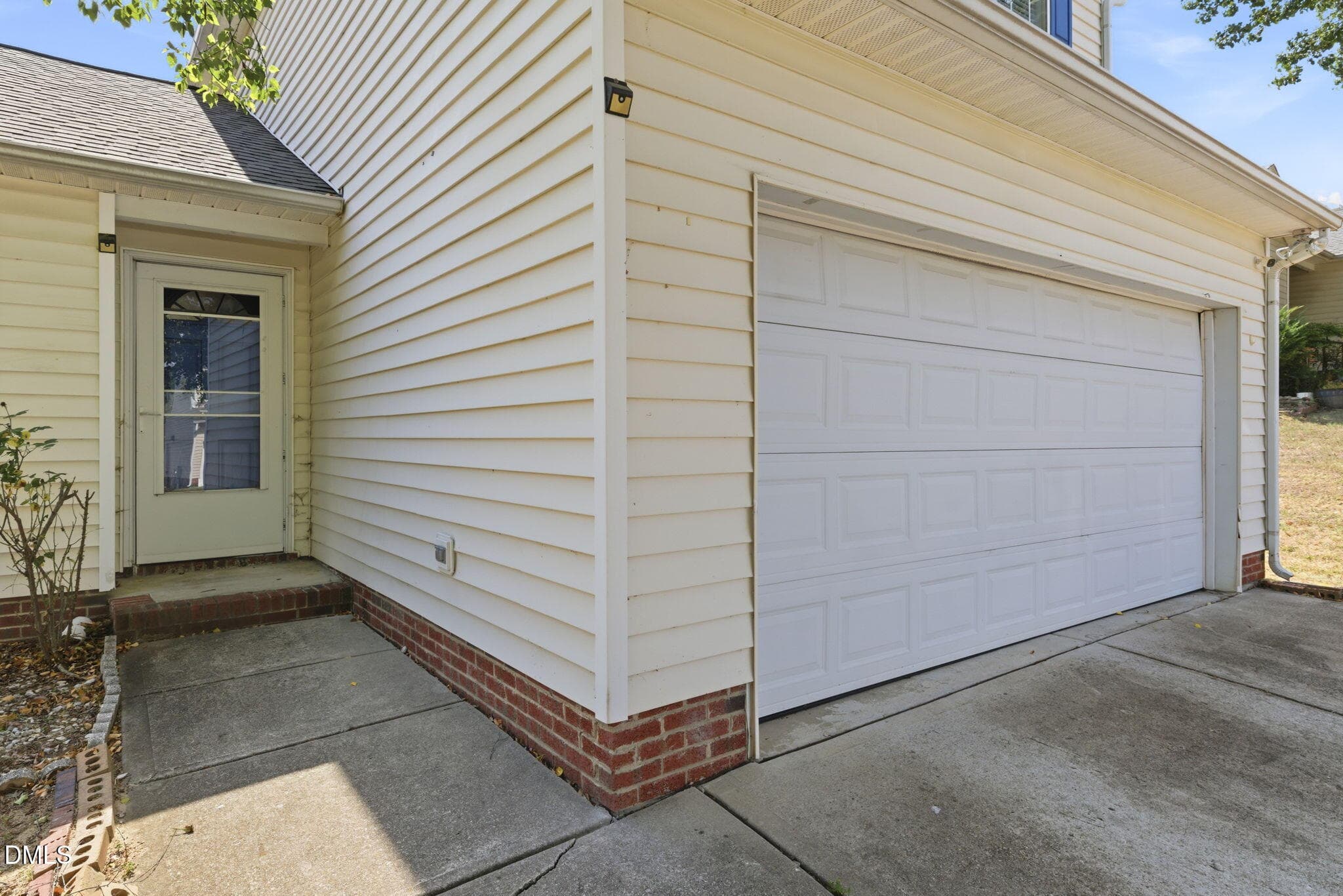 5-web-or-mls-DX3A5663 - 1524 Clover Ridge Court, Raleigh, NC 27610, Raleigh