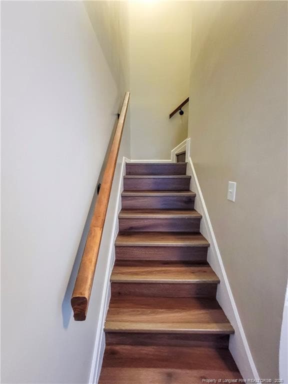 L-Shaped stairway - 406 Kirkcaldy Court, Fayetteville, NC 28314, Fayetteville