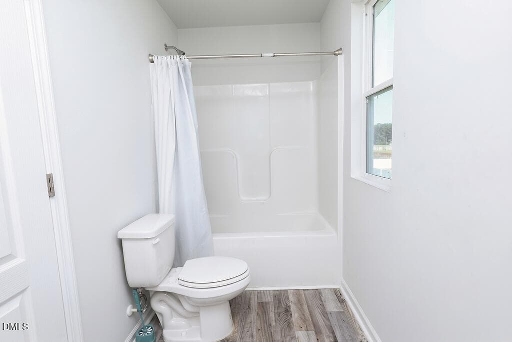 BATHROOM2 - 19 Heron Court, Godwin, NC 28344