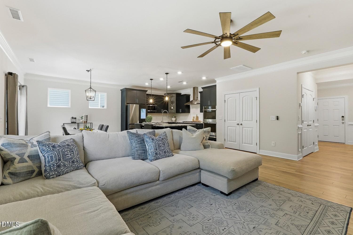 007-032-Family Room-1500x1000 - 3435 Piedmont Drive, Raleigh, NC 27604, Raleigh