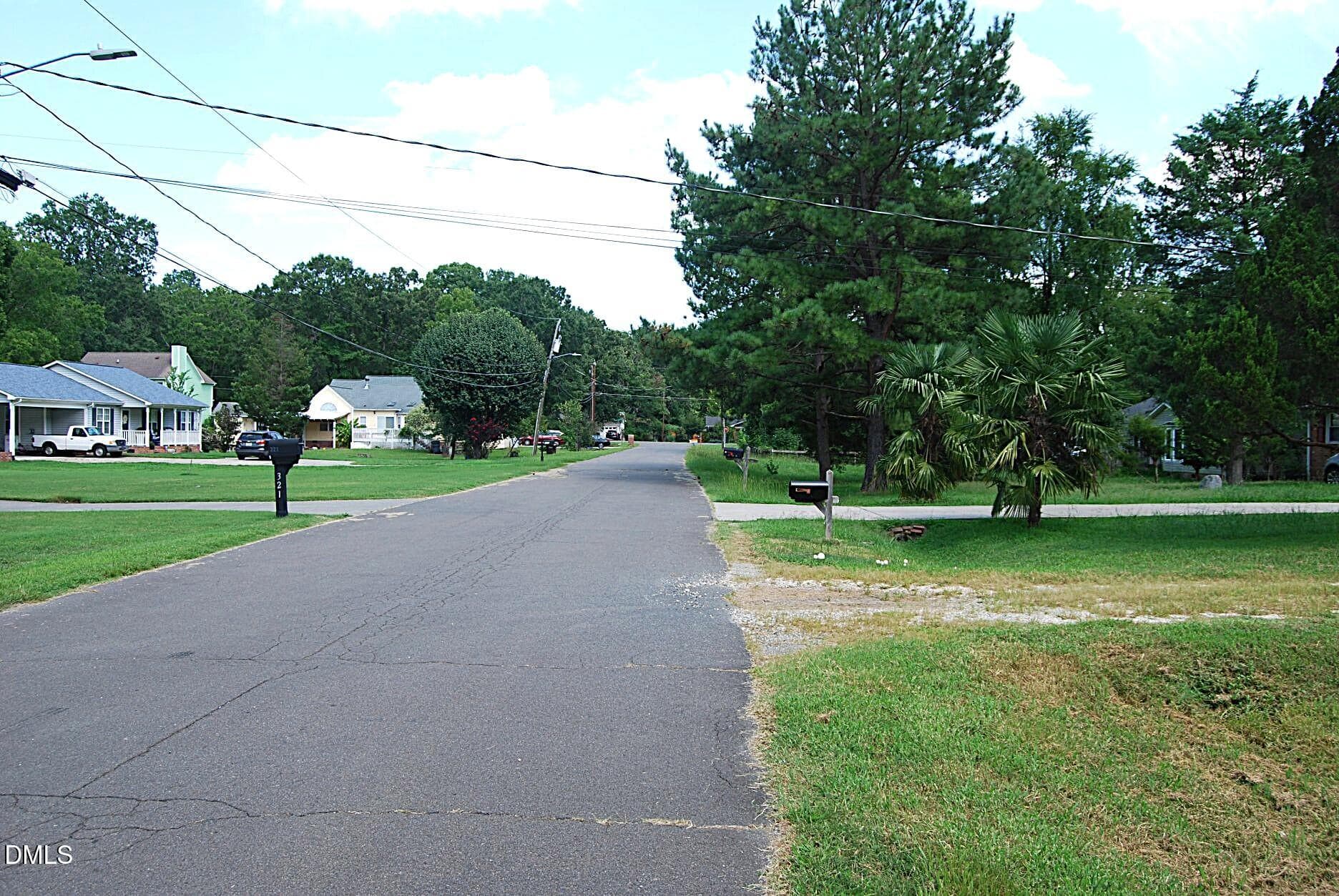 Round2_060 - 316 Chesapeake Avenue, Durham, NC 27712, Durham