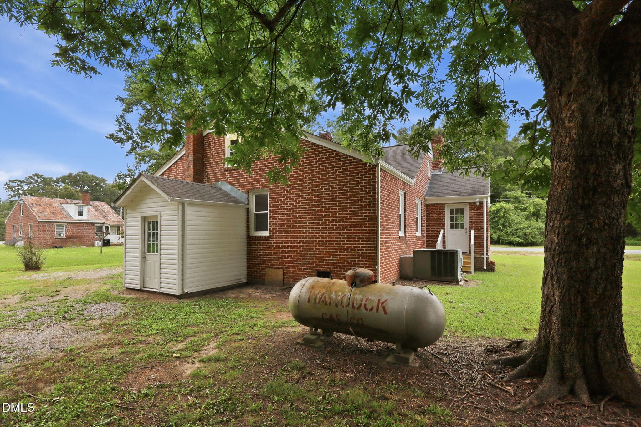 47-web-or-mls-IMG_6464 - 205 Maple Street, Rich Square, NC 27869, Rich Square
