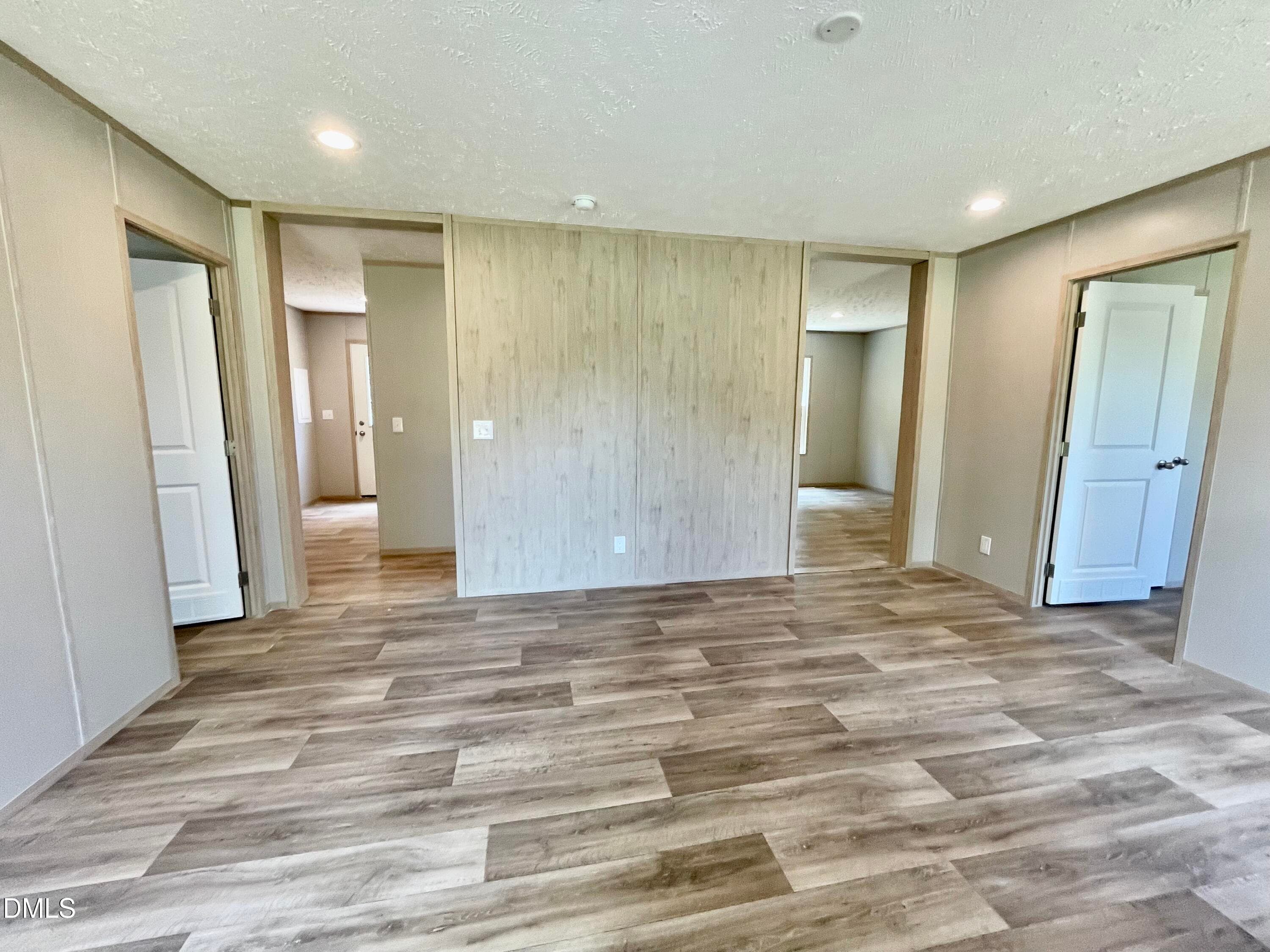 Den - 978 Mcneill Hobbs Road, Bunnlevel, NC 28323
