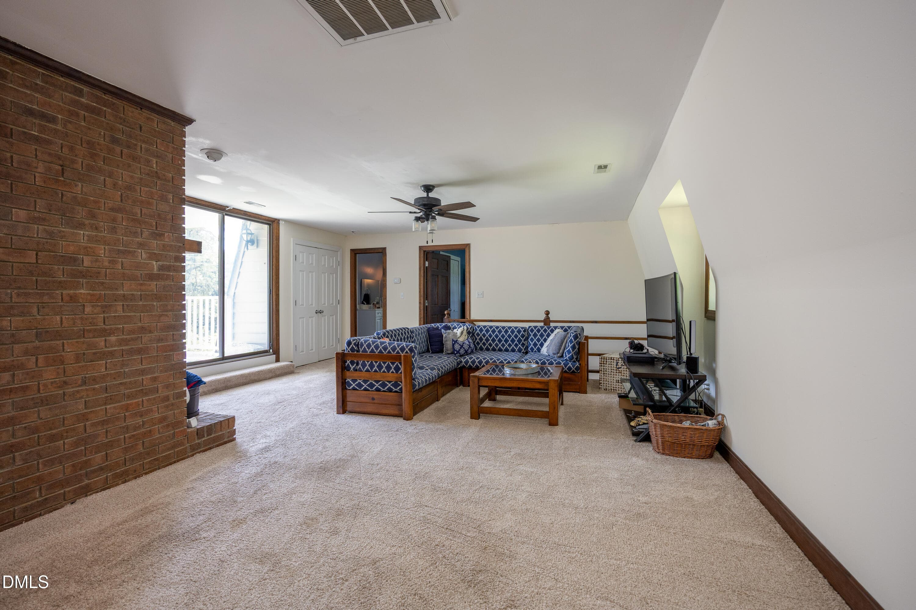 2282 NC-5533 - 2282 Nc-55, Coats, NC 27521