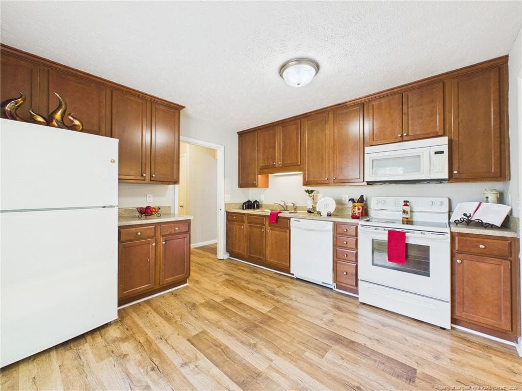 Photo 8 - 7092 Pantego Drive, Fayetteville, NC 28314, Fayetteville