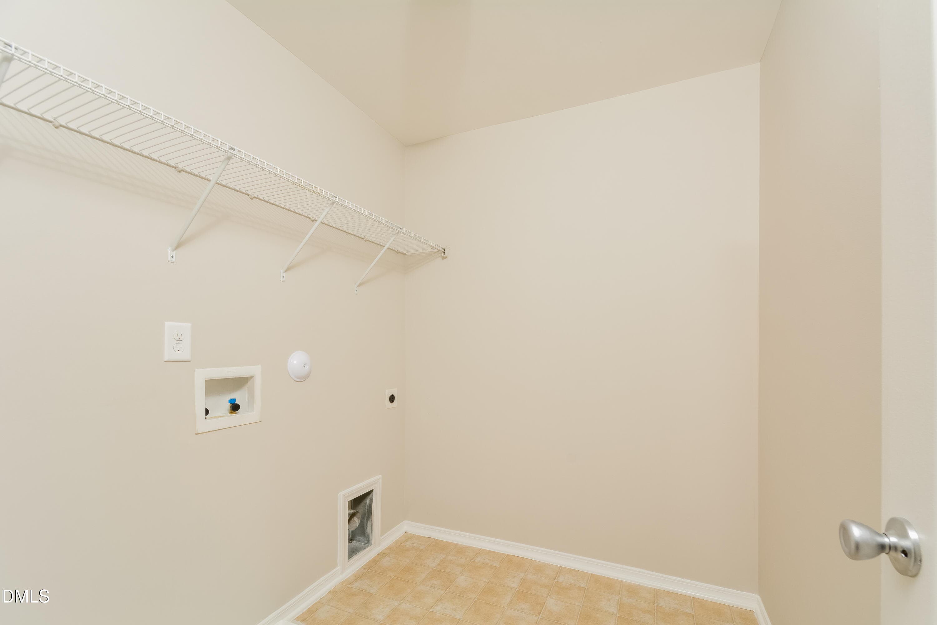 1015220.17 Eddy Trail - Walk In Closet_1 - 17 Eddy Trail, Durham, NC 27703, Durham