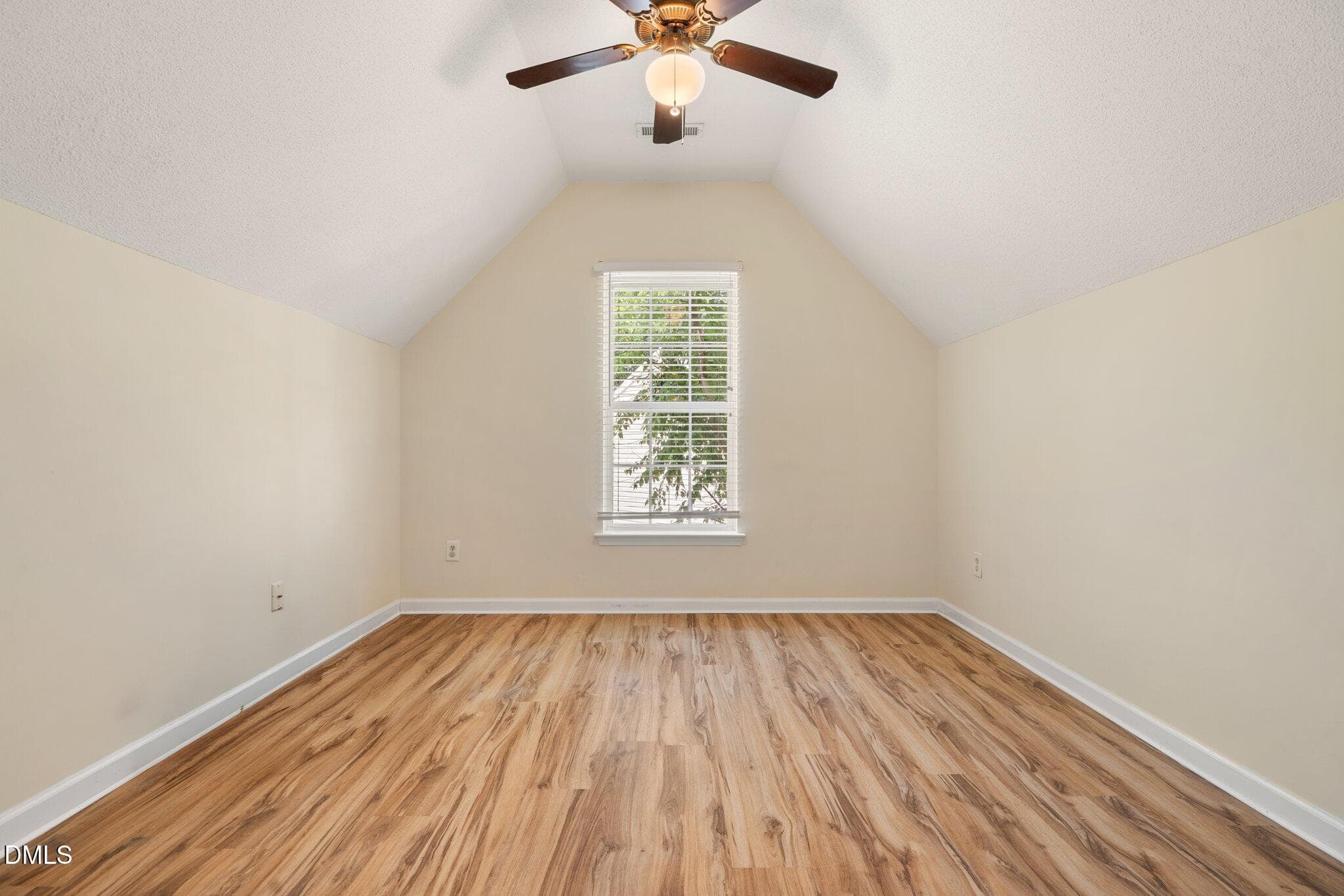 41-DSC_1876 - 5001 Croftwood Drive, Raleigh, NC 27616, Raleigh