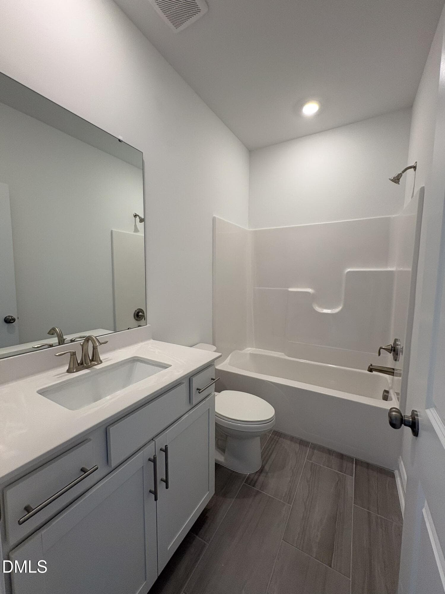 TAS_HS45_Shared Bath - 2337 Stevens Pass Station, Apex, NC 27502
