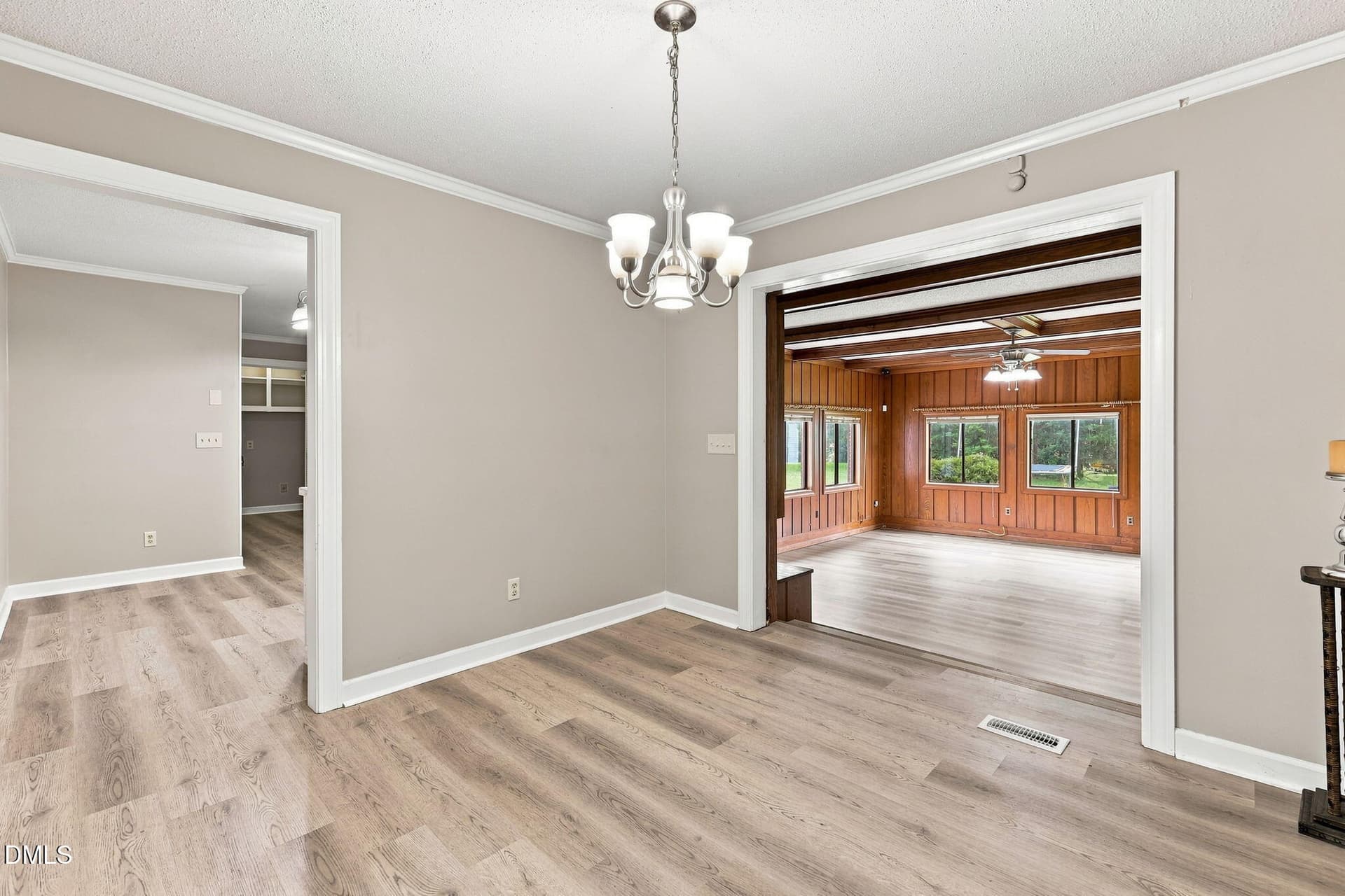 19-web-or-mls-AZ3A4313 - 301 Halifax Street, Clinton, NC 28328