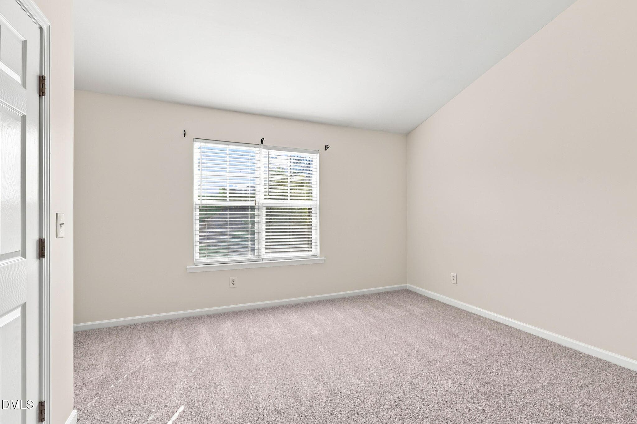 25-web-or-mls-IMG_9774_edit - 100 Stratford Lakes Drive 127, Durham, NC 27713, Durham