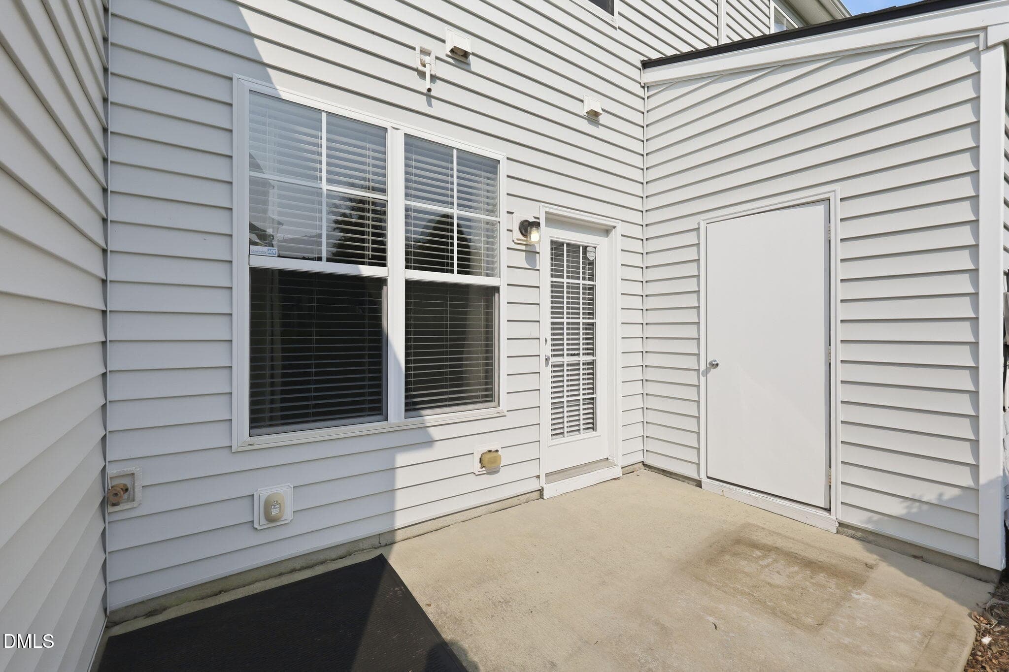 42-web-or-mls-IMG_9822 - 100 Stratford Lakes Drive 127, Durham, NC 27713, Durham