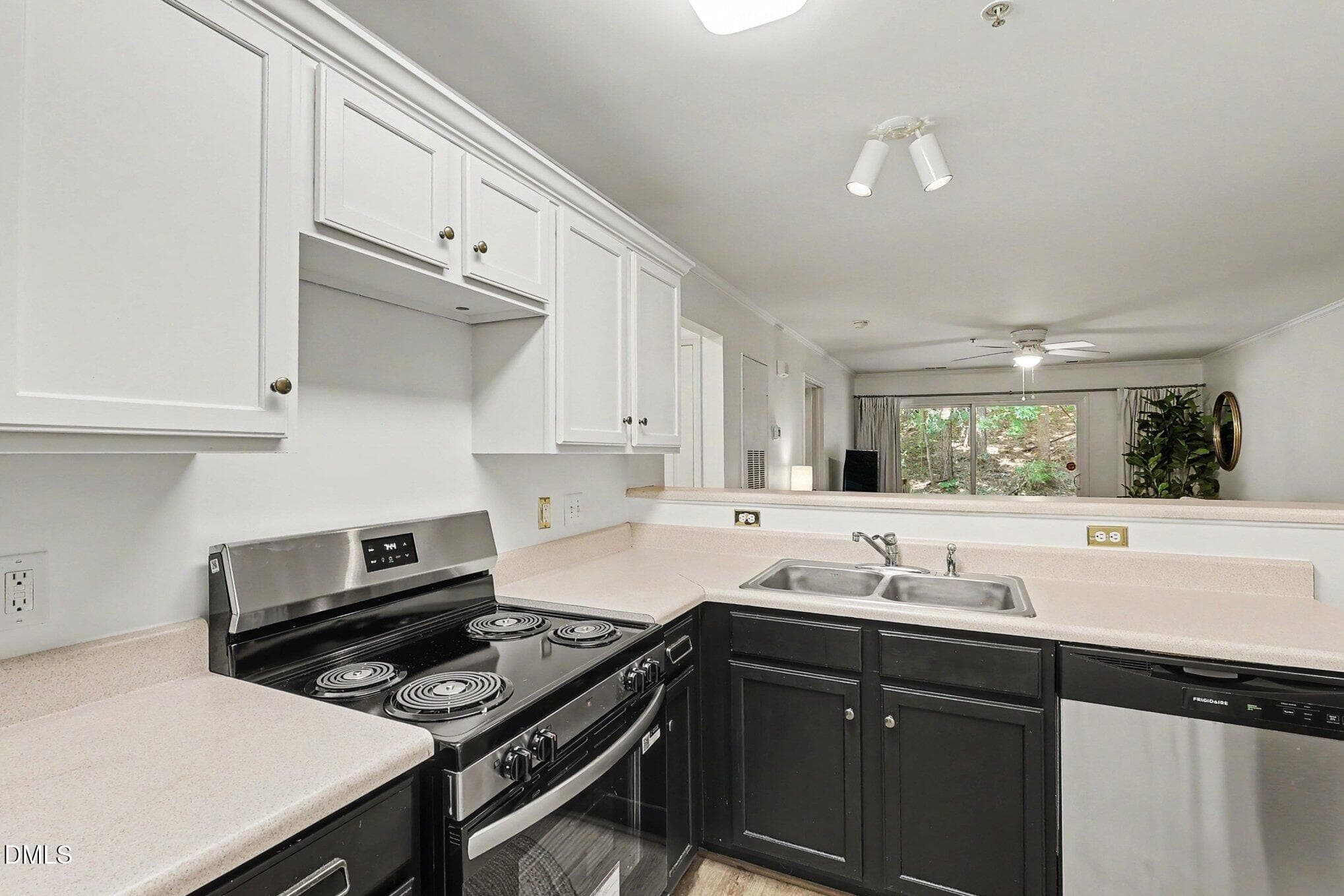 011_file_5424 - 2950 Trailwood Pines Lane 104, Raleigh, NC 27603, Raleigh