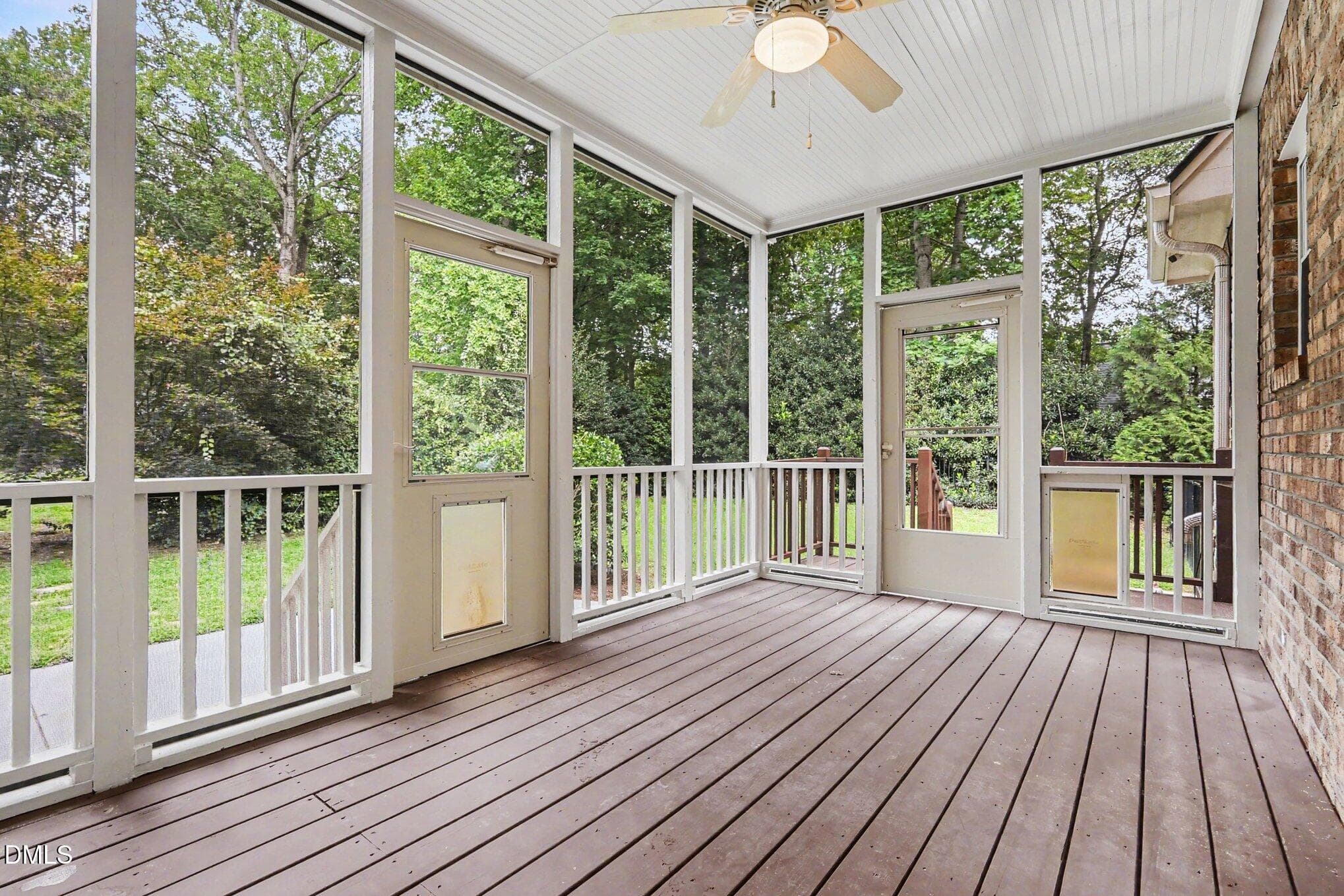 screened porch - 4808 Stoneyoak Lane, Raleigh, NC 27610, Raleigh