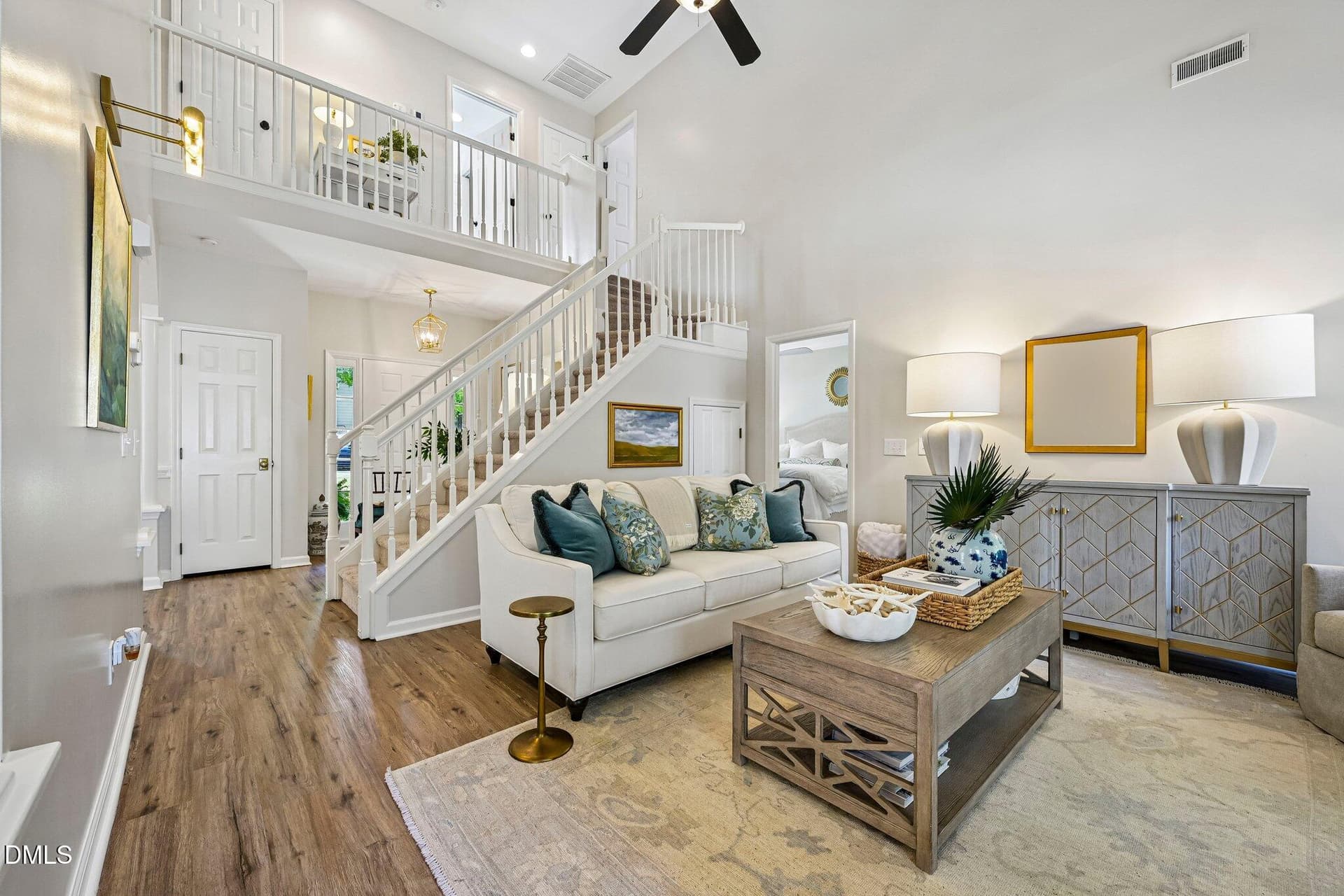 15-web-or-mls-Burnt Pine Ct-S1208-015 - 300 Burnt Pine Court, Apex, NC 27502