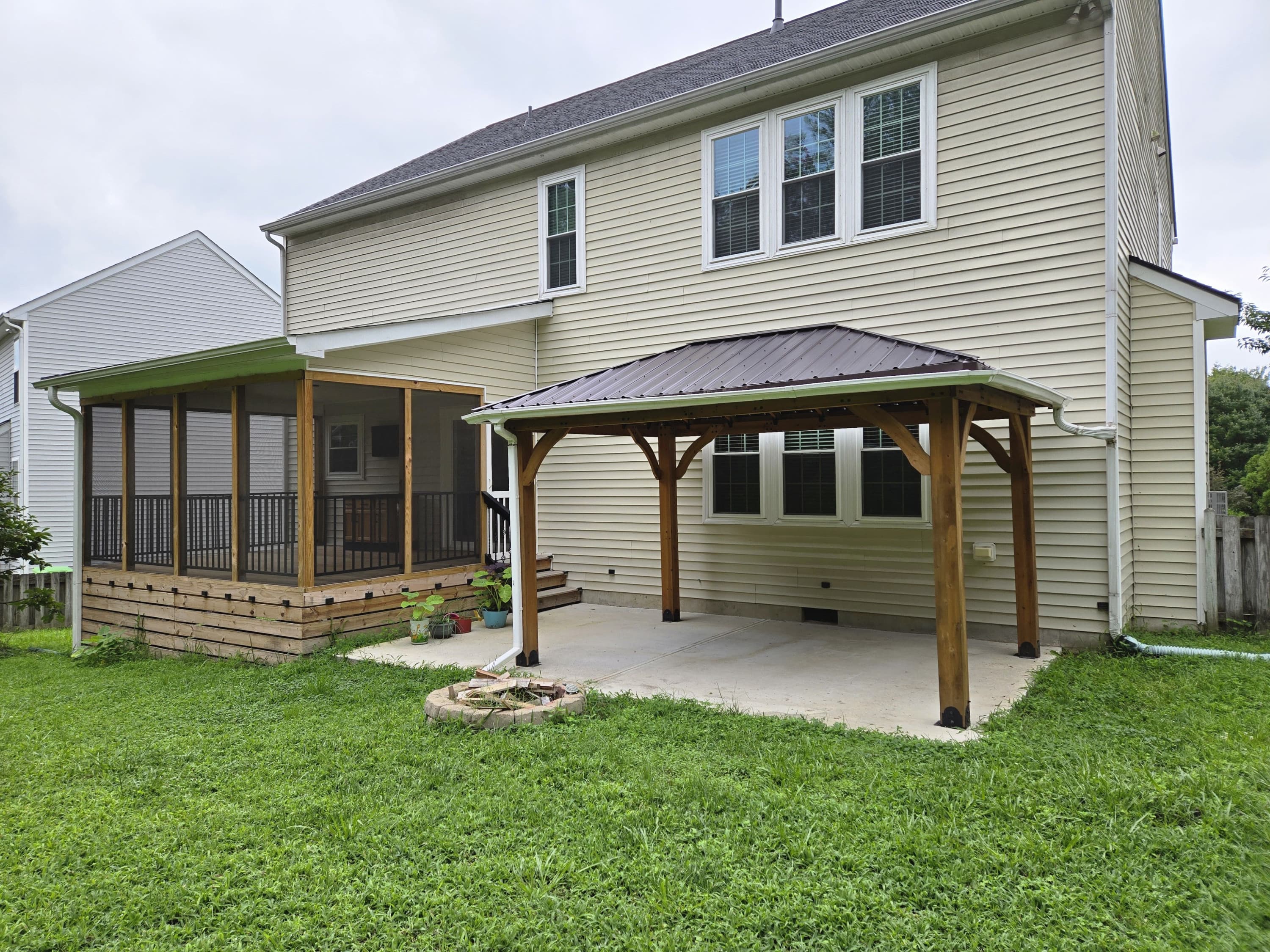 02.jpg - 2447 Stately Oaks Drive, Raleigh, NC 27614, Raleigh