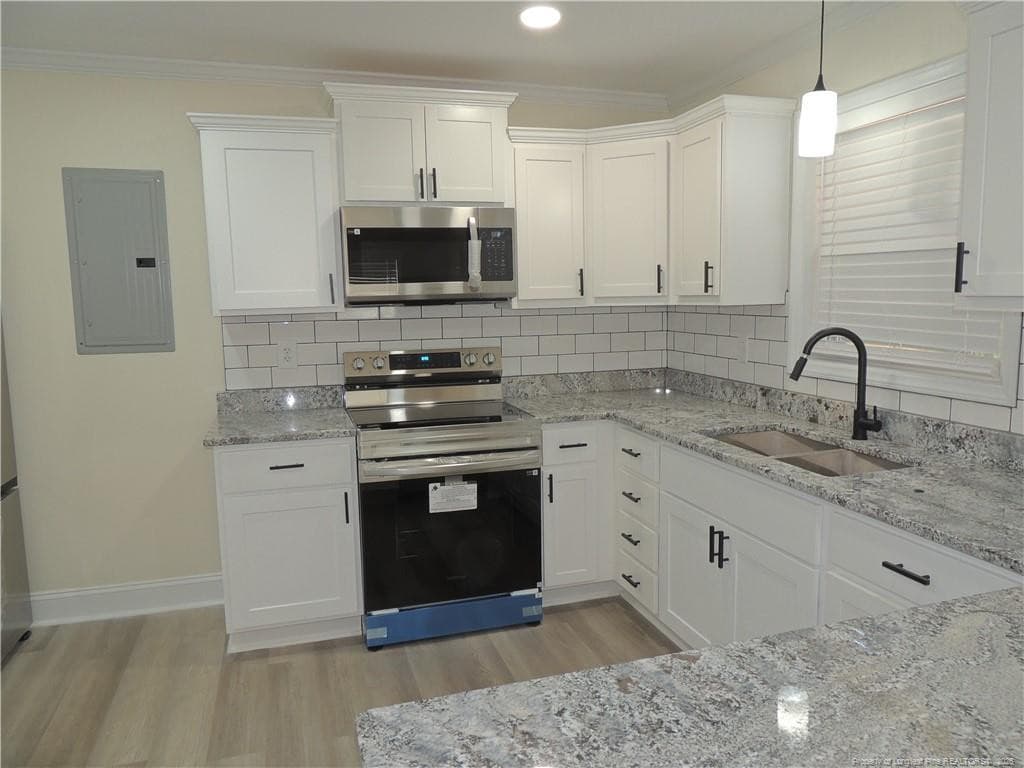 Photo 13 - 2025 Womble Drive, Fayetteville, NC 28306, Fayetteville