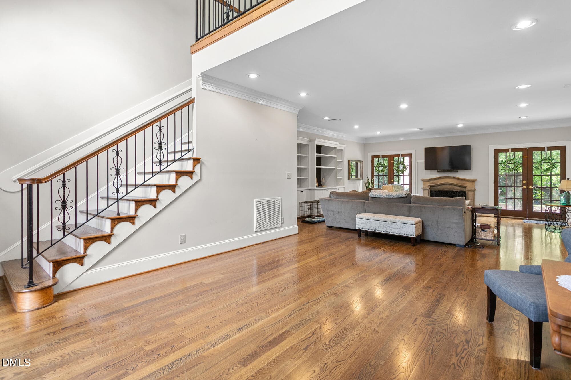 2049 Edgewood Ave-2 - 2049 Edgewood Avenue, Burlington, NC 27215, Burlington