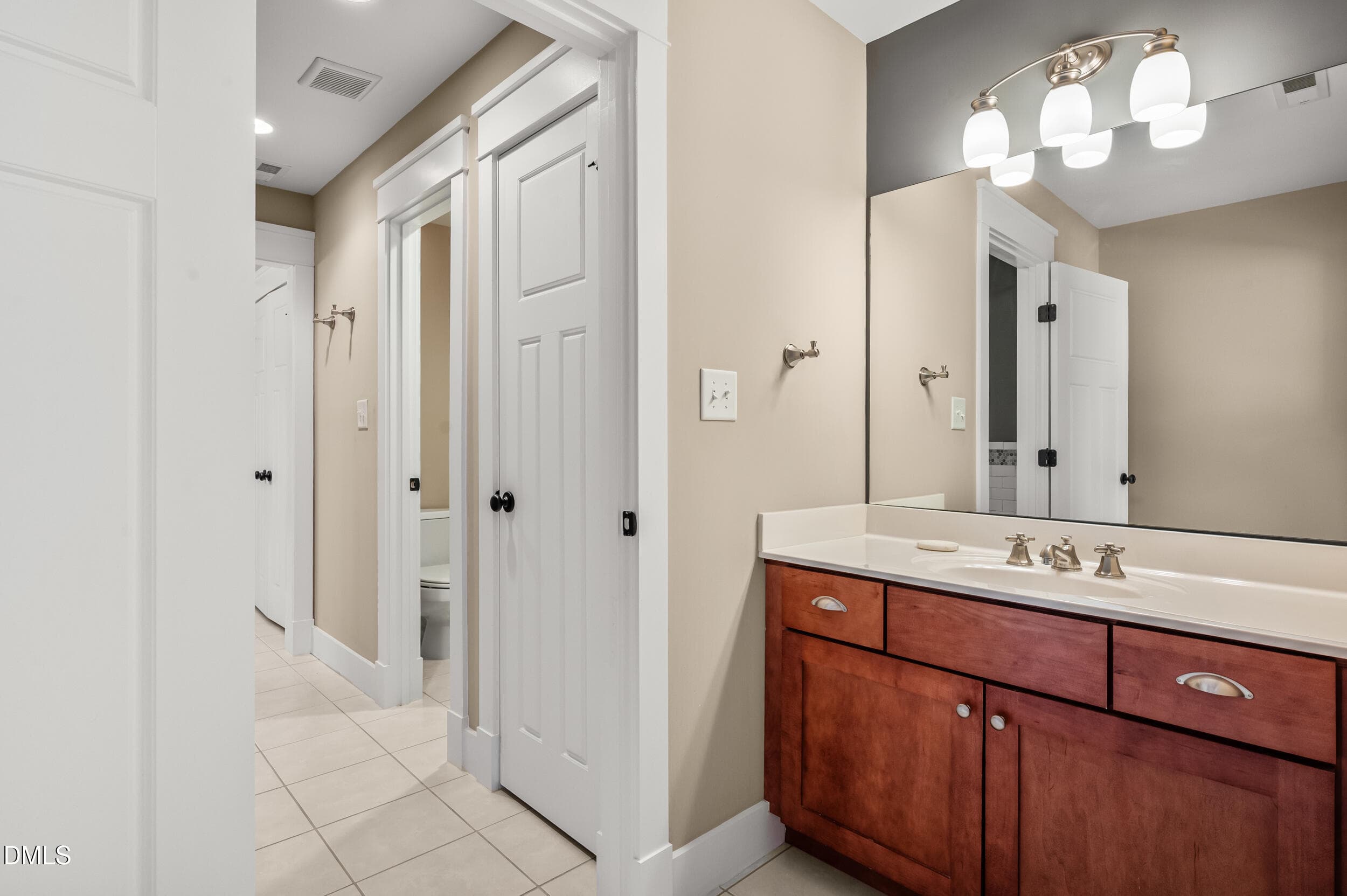 31 - 3817 Sw Durham Drive, Durham, NC 27707, Durham