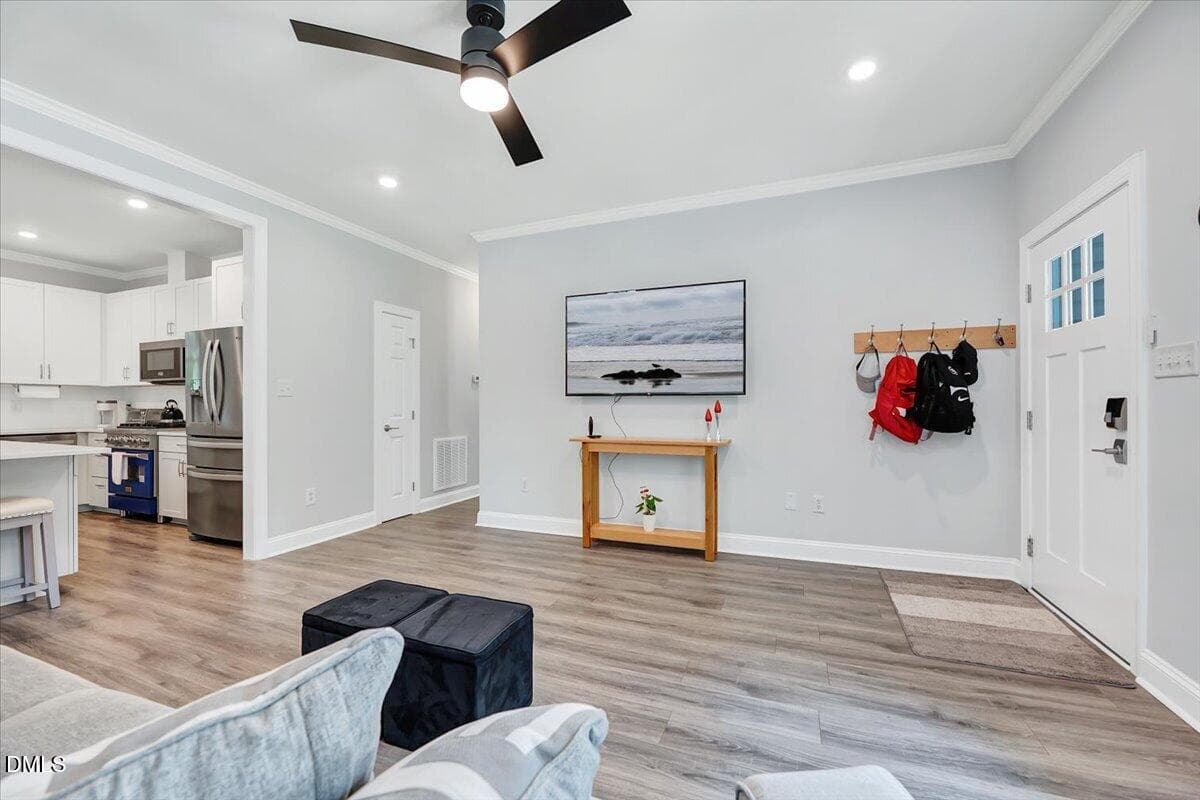 06-222 Marsh Ave-6 - 222 Marsh Avenue, Raleigh, NC 27606, Raleigh