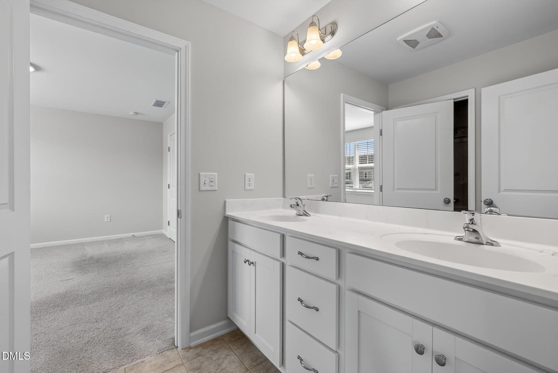 50-web-or-mls-124 Dimmer Garden Lane - 5 - 124 Dimmer Garden Lane, Garner, NC 27529
