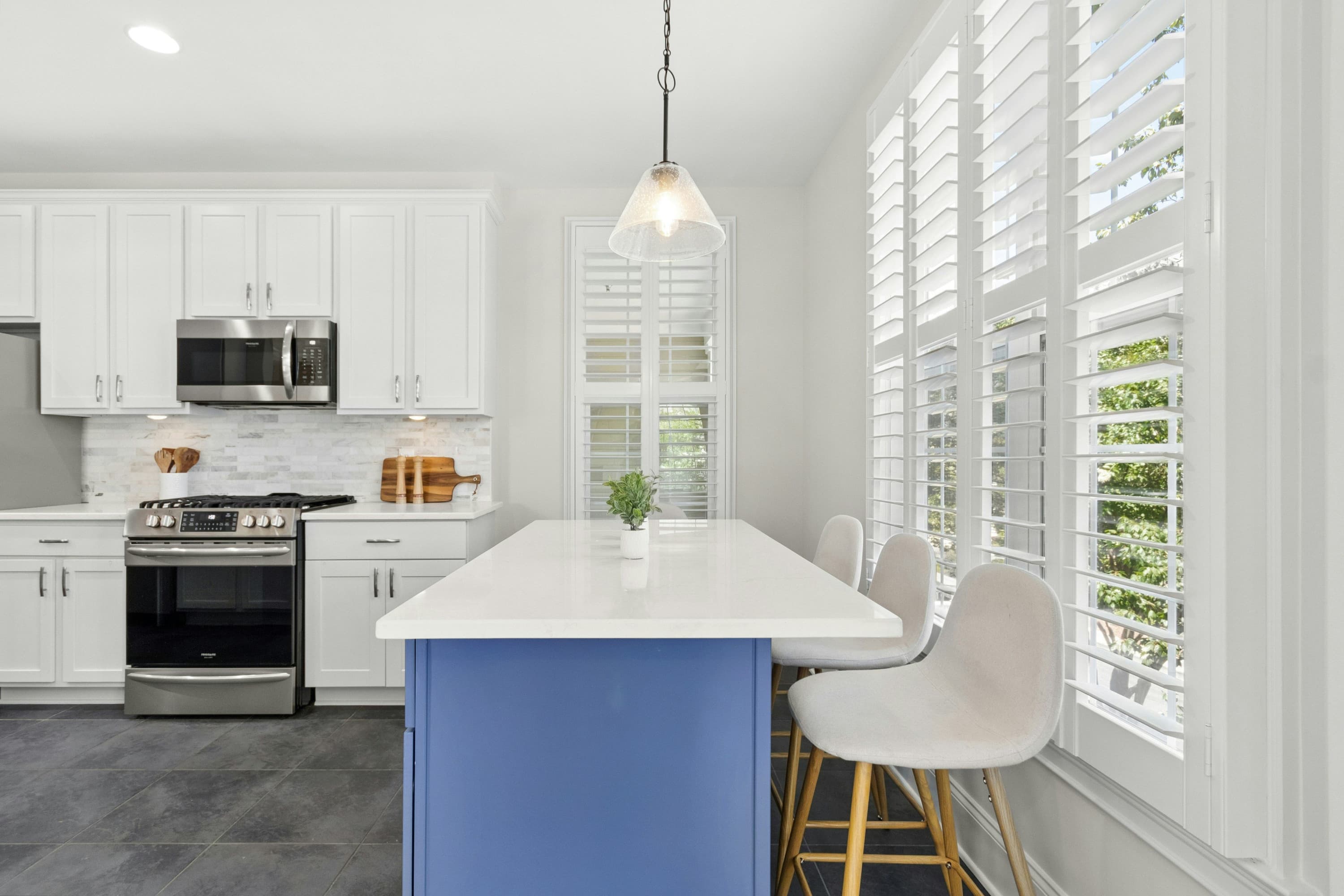 012-495643-IMG_1363.jpg - 9211 Calabria Drive 205, Raleigh, NC 27617, Raleigh
