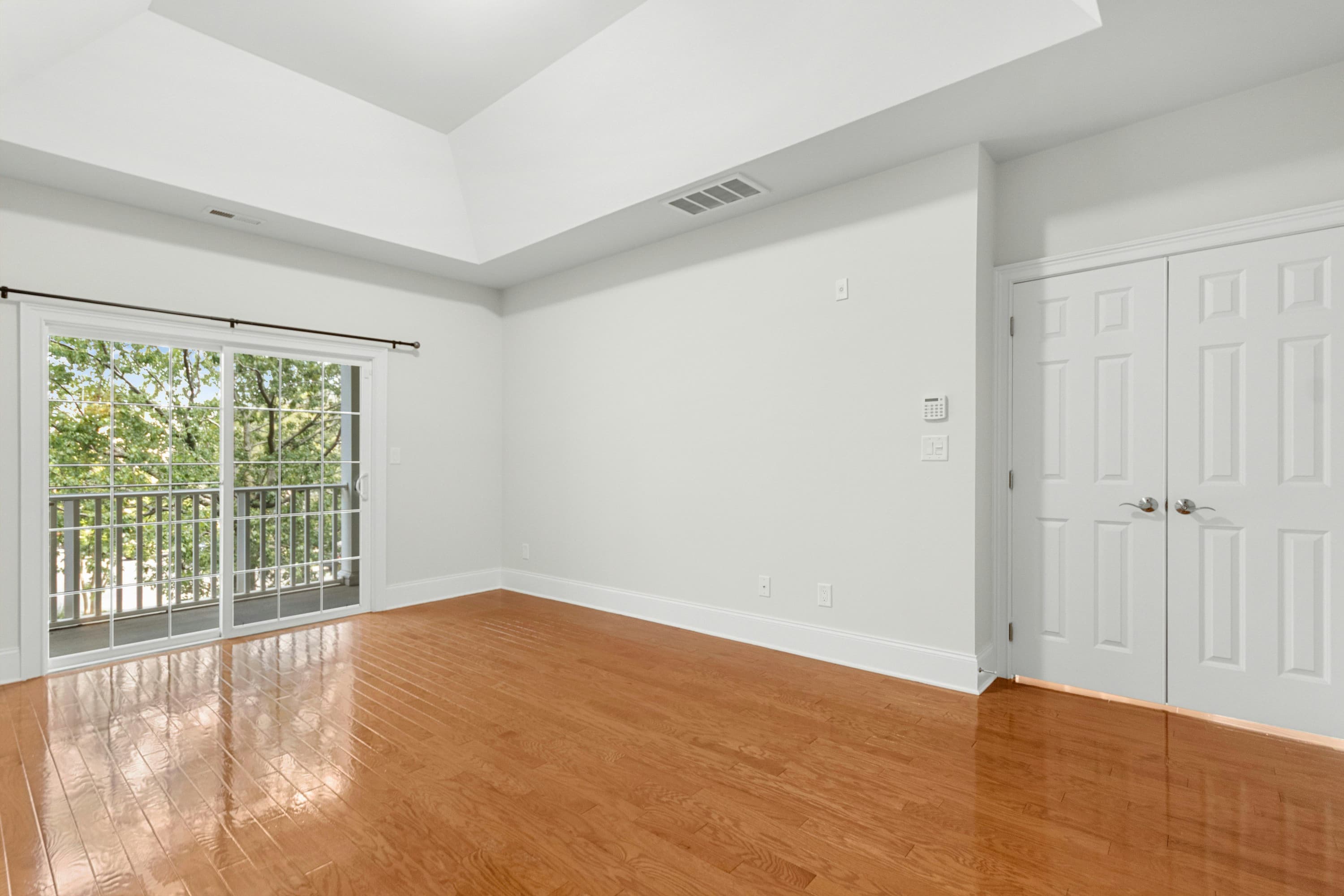 028-495643-IMG_1417.jpg - 9211 Calabria Drive 205, Raleigh, NC 27617, Raleigh