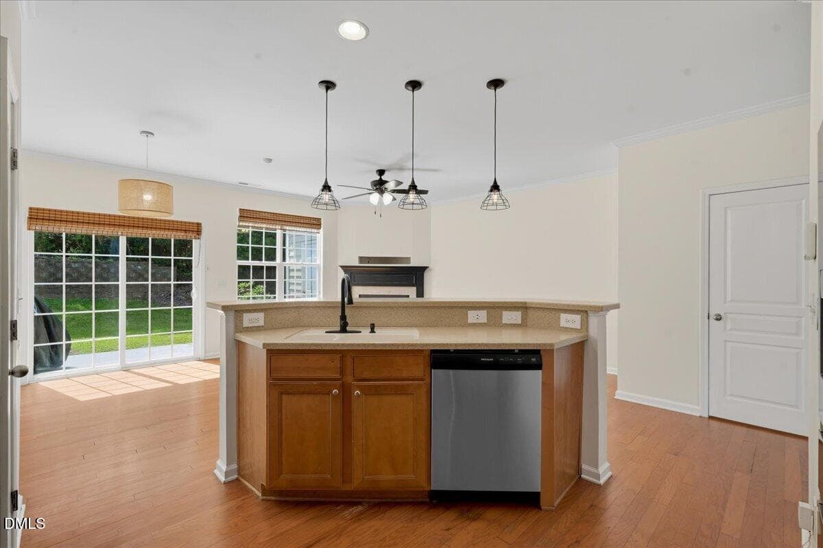 33-369 Red Elm Dr-33 - 369 Red Elm Drive, Durham, NC 27713, Durham