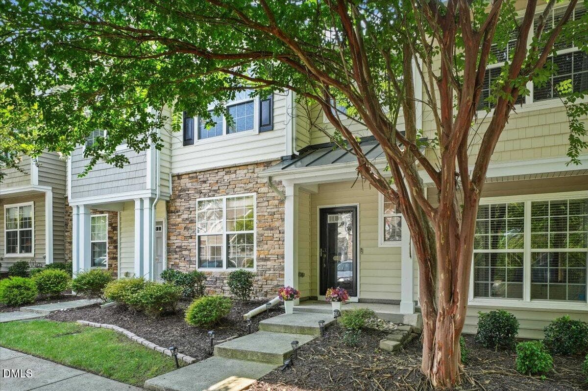 02-369 Red Elm Dr-2 - 369 Red Elm Drive, Durham, NC 27713, Durham