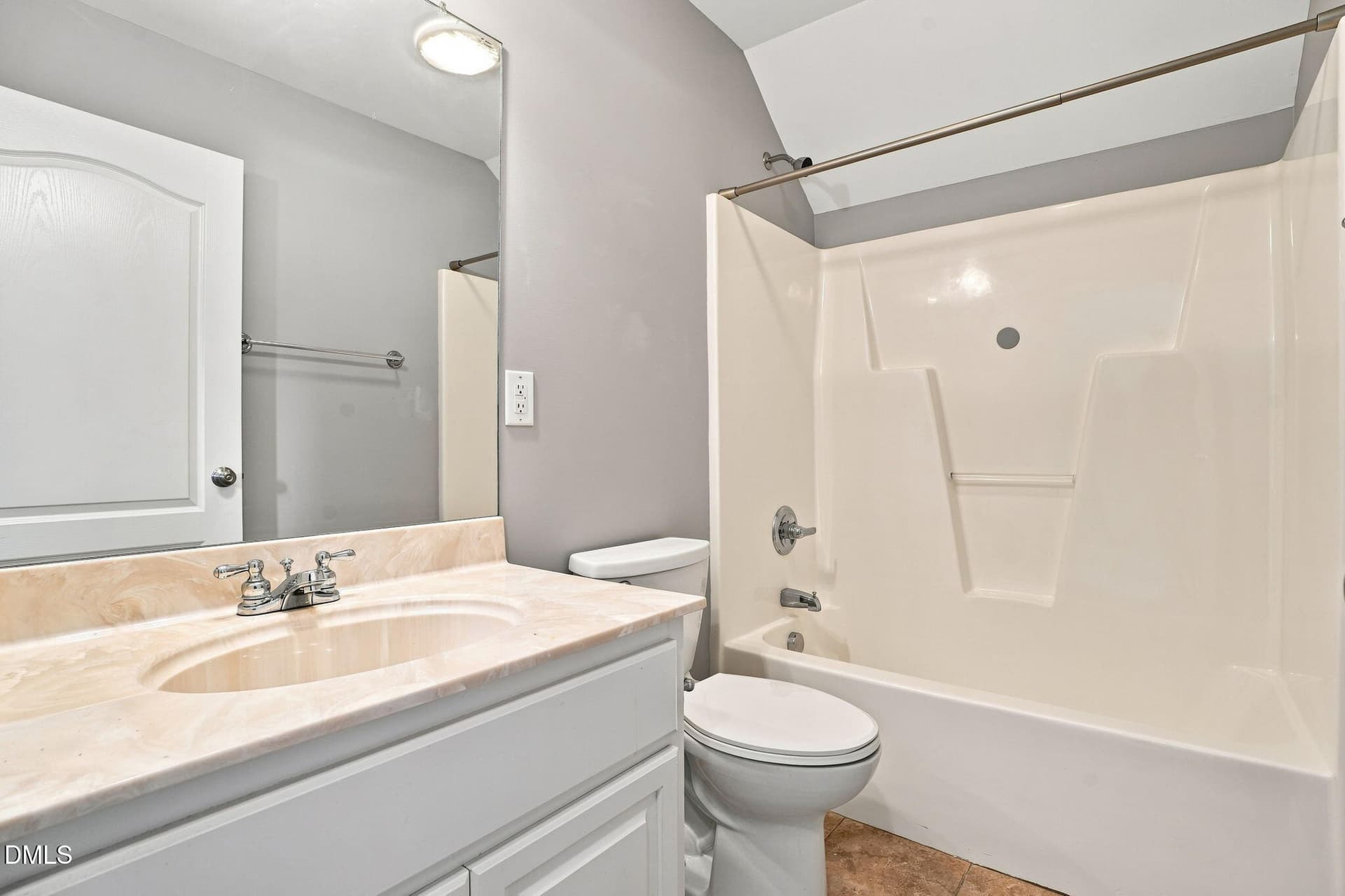 Hall Bath - 4313 Maple Leaf Lane SW, Wilson, NC 27893