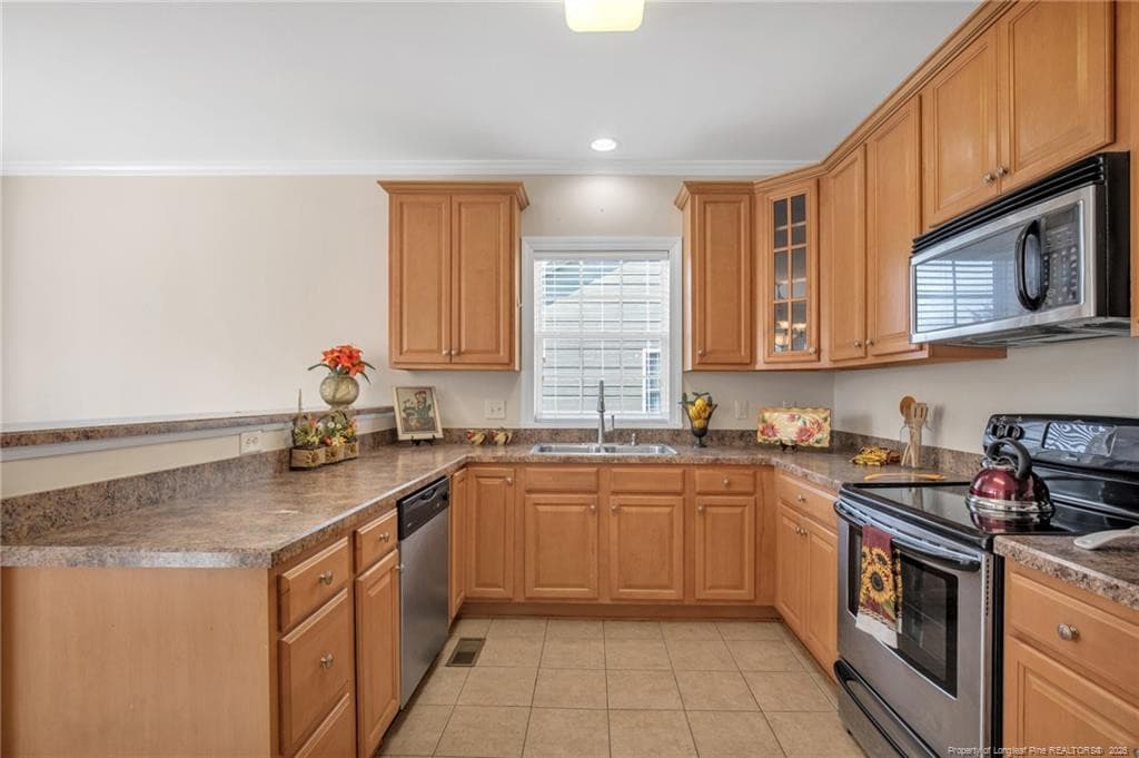 Photo 11 - 5817 Lady Way, Hope Mills, NC 28348