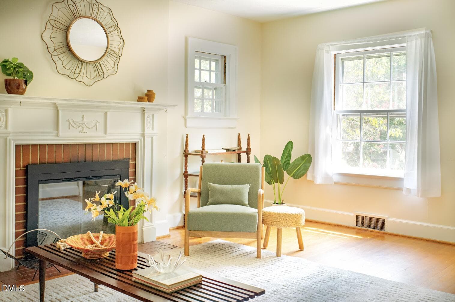 Living Room Sunlight - 2320 Englewood Avenue, Durham, NC 27705, Durham