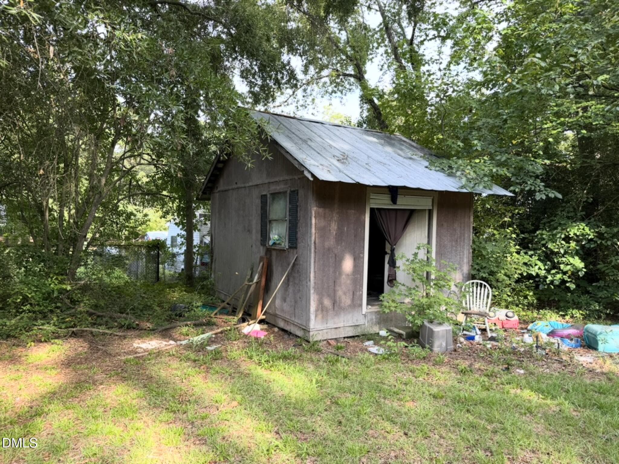 342-Barn - 342 E Hamer Street, Coats, NC 27521