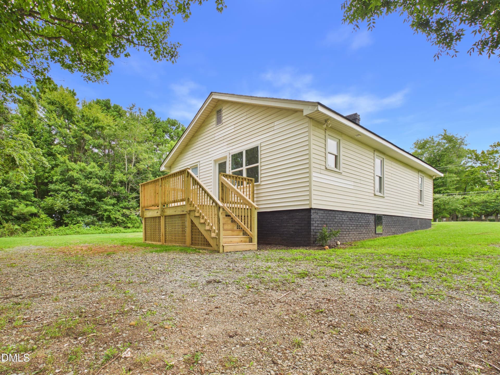 CAM06622G6-PR0008-STILL048 - 2631 Nc-87, Graham, NC 27253