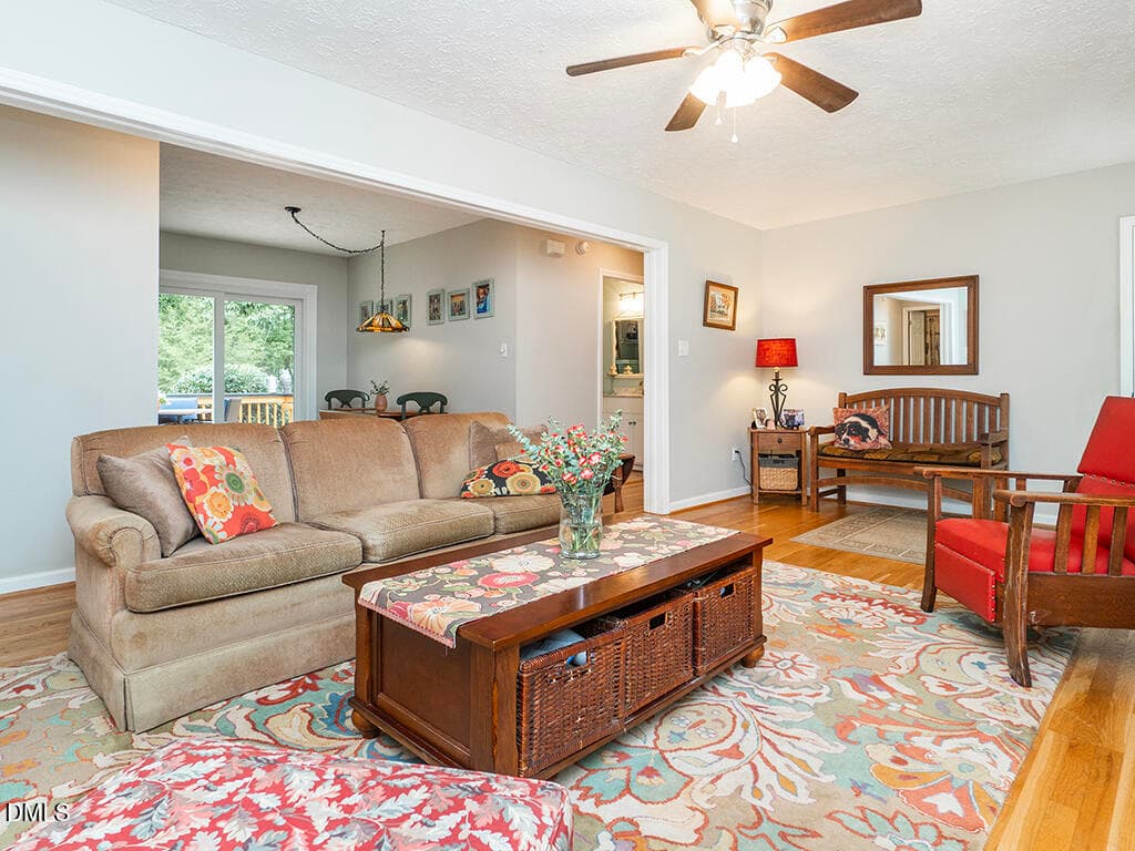 07 1627_WendyLn Livrm3_MLS - 1627 Wendy Lane, Efland, NC 27243, Efland