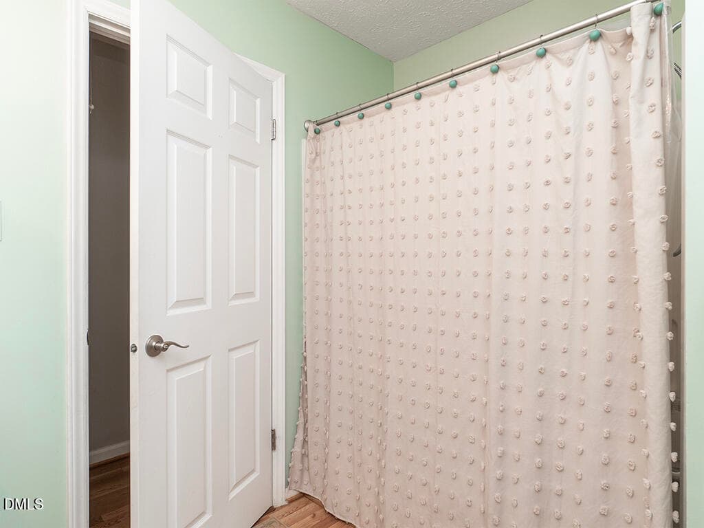 25 1627_WendyLn Hallbath2_MLS - 1627 Wendy Lane, Efland, NC 27243, Efland