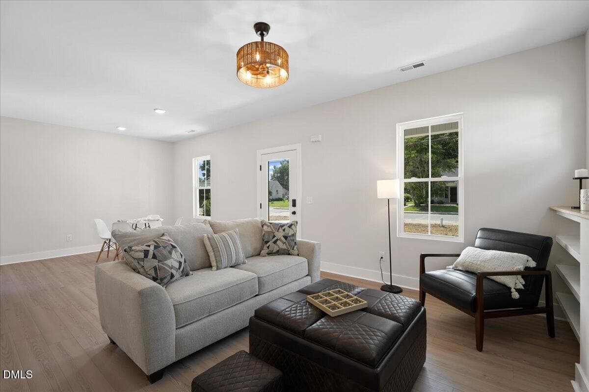 12-304 S Sycamore St-12 - 304 S Sycamore Street, Fremont, NC 27830, Fremont