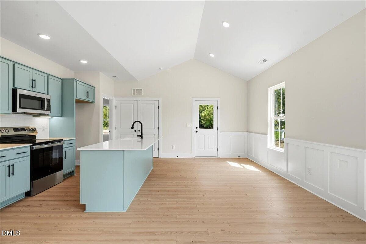 18-306 S Sycamore St-18 - 306 S Sycamore Street, Fremont, NC 27830, Fremont