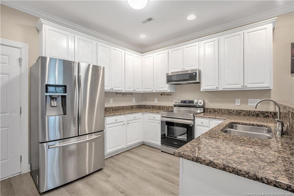 Kitchen - 913 Cora Lee Drive, Fayetteville, NC 28303, Fayetteville