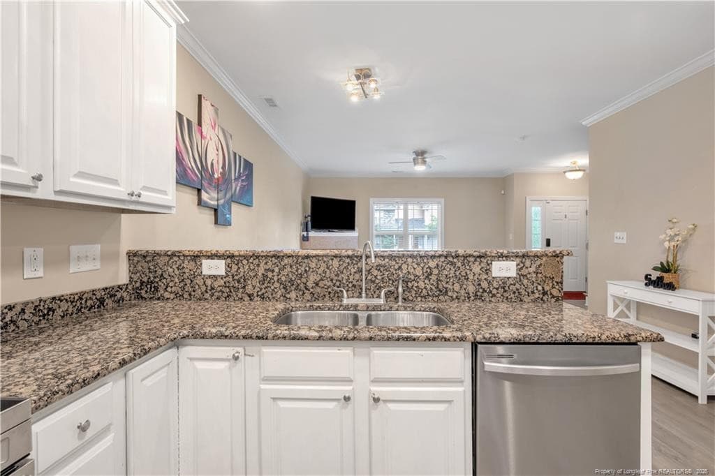 Kitchen - 913 Cora Lee Drive, Fayetteville, NC 28303, Fayetteville