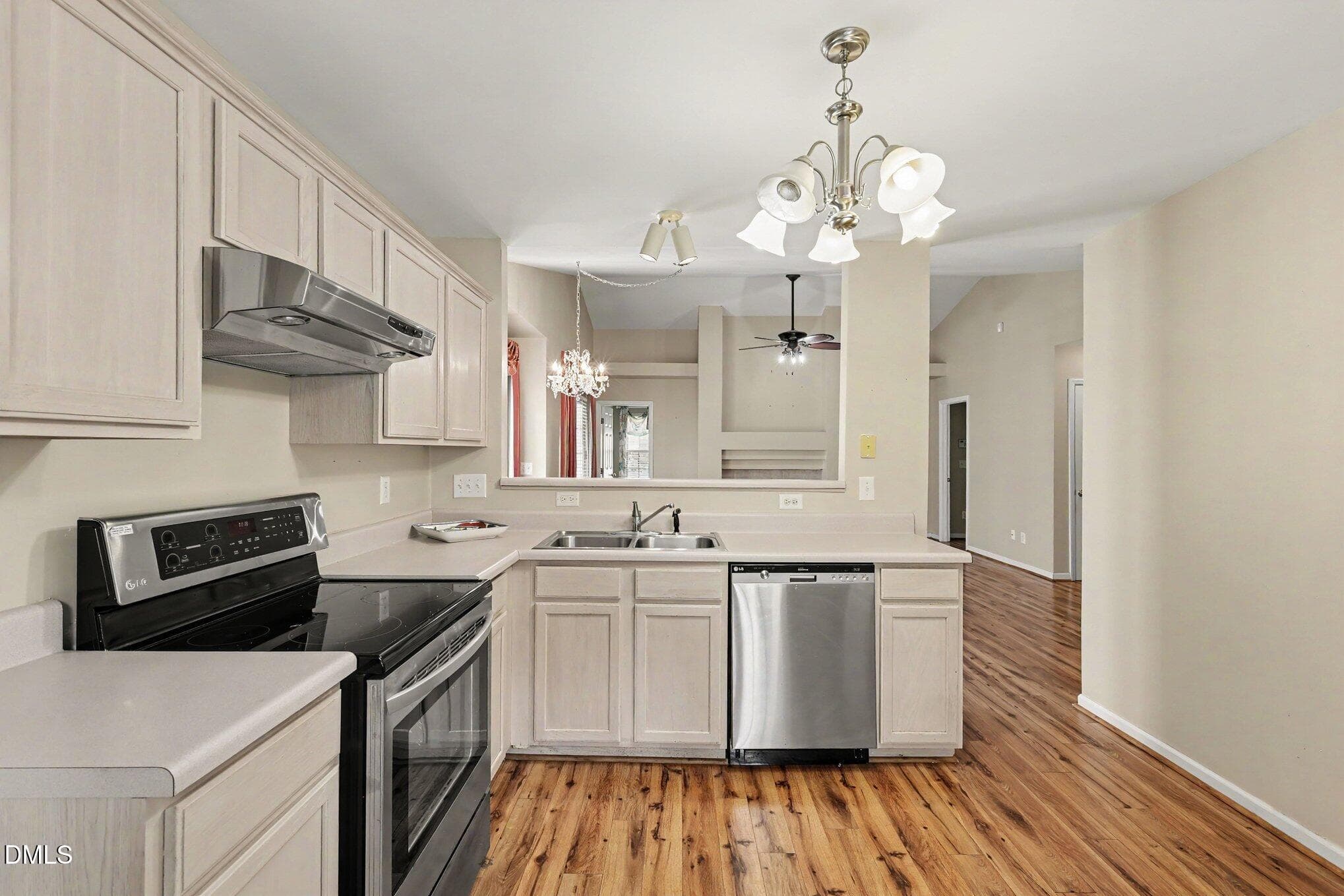 Kitchen - 3 Sawmill Lane, Durham, NC 27712, Durham